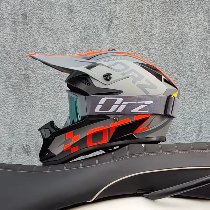 Casco Motocross ORZ Off-Road con visor y gafas | ZoomerScooters