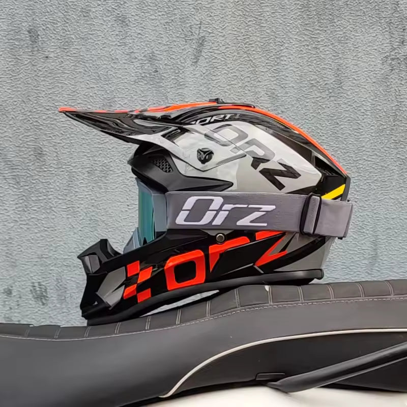 Casco Motocross ORZ Off-Road con visor y gafas | ZoomerScooters