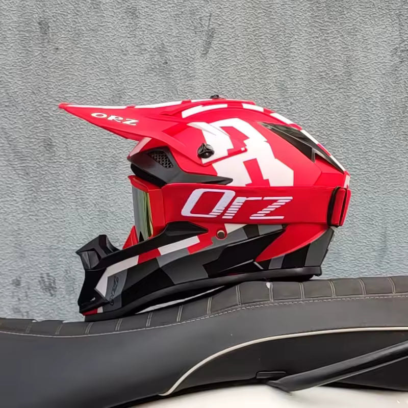 Casco Motocross ORZ Off-Road con visor y gafas | ZoomerScooters