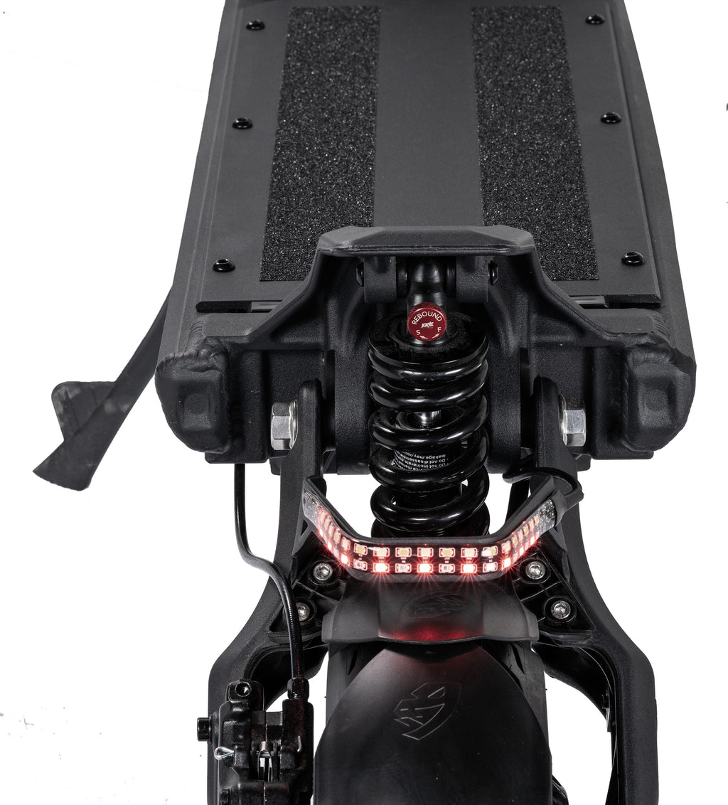 Patinete eléctrico Nami Klima Max detalle suspension